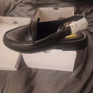 Black Leather Women's Loafers